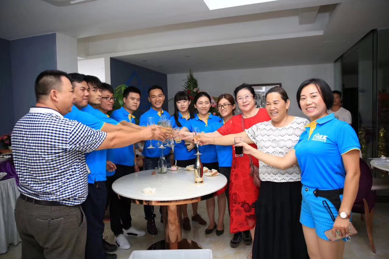 熱烈祝賀創(chuàng)綠家空氣治理海口服務(wù)中心新落成！