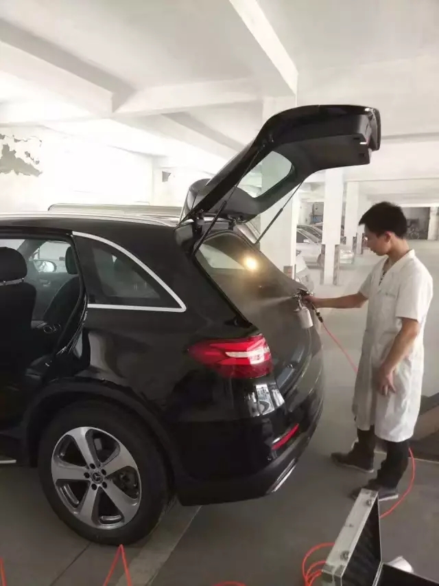 謹(jǐn)慎車內(nèi)“無影殺手”，趕快進(jìn)行車內(nèi)甲醛治理！