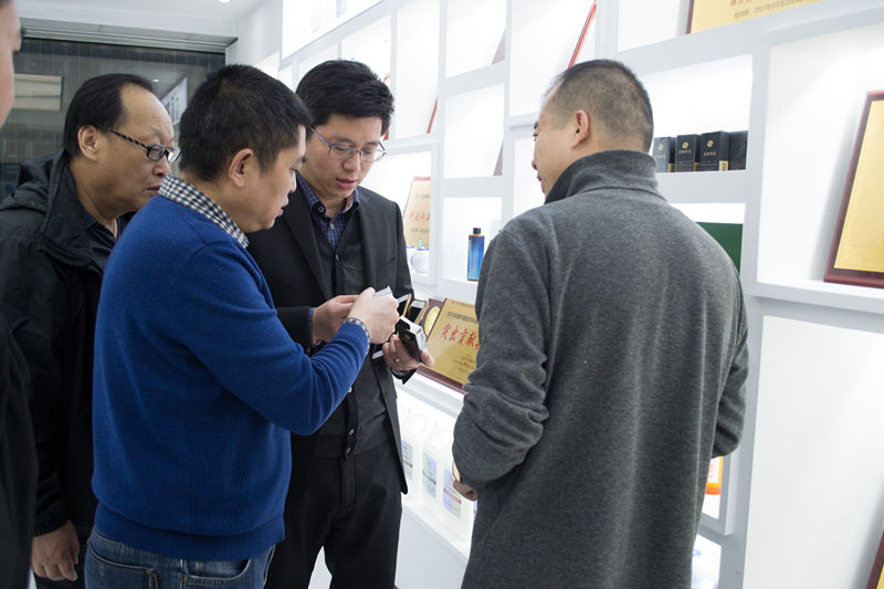 中國(guó)室內(nèi)環(huán)境凈化治理行業(yè)第四次發(fā)展研討會(huì)圓滿(mǎn)結(jié)束！