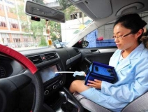 如何去除新車的甲醛及異味?