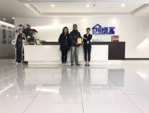 熱烈祝賀斯總夫婦簽約創(chuàng)綠家上海市區(qū)級代理!