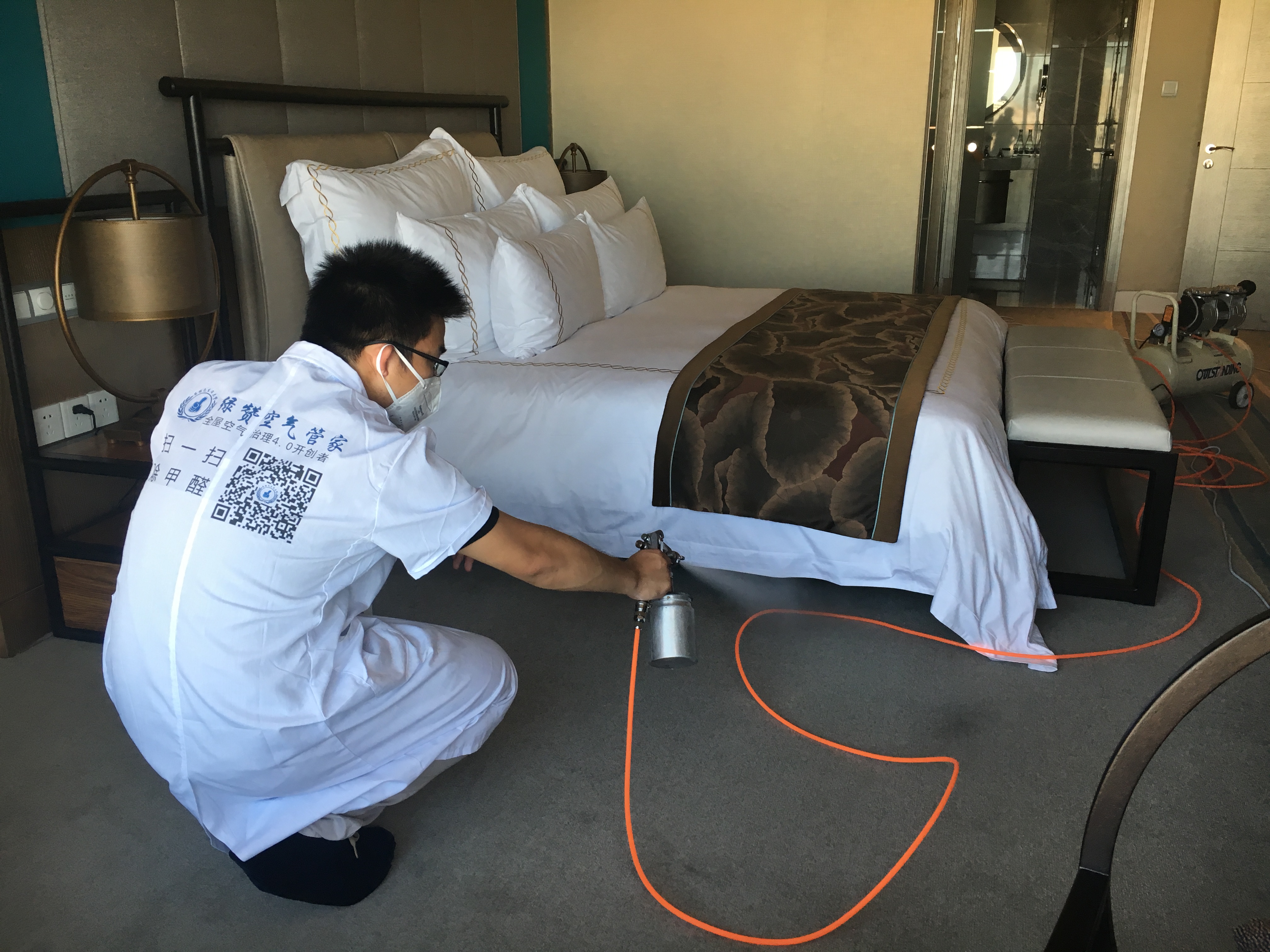 老年人比起自己進(jìn)行甲醛治理，更需要除甲醛公司進(jìn)行治理